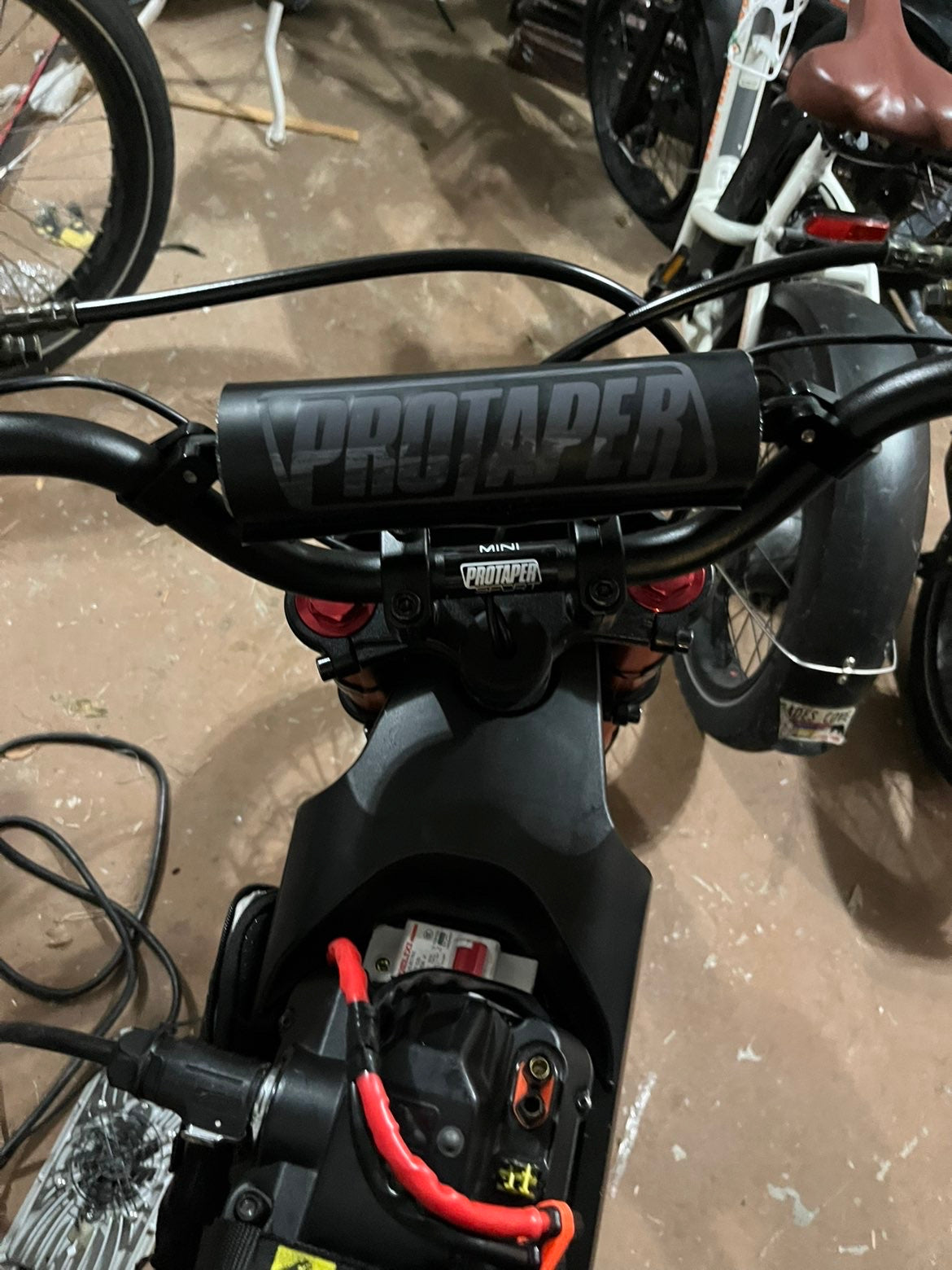 Black protaper bar pad